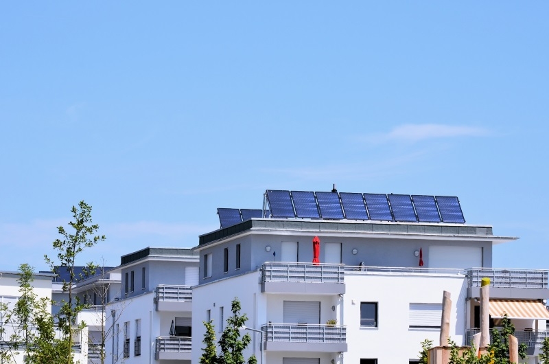 Bild Photovoltaik Flachdach 1